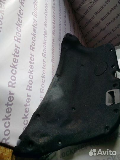 Обшивка багажника Hyundai Elantra XD 2003