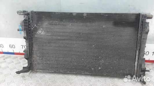 Радиатор системы охлаждения renault megane 3 (HEA1