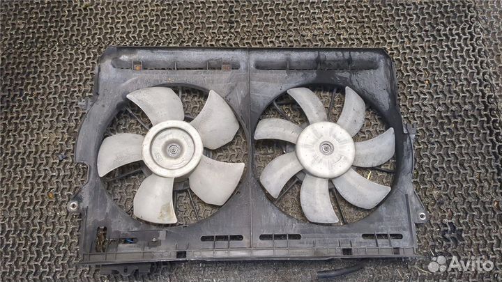 Вентилятор радиатора Toyota Corolla Verso, 2007
