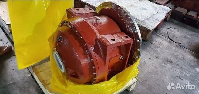 Редуктор автобетоносмесителя