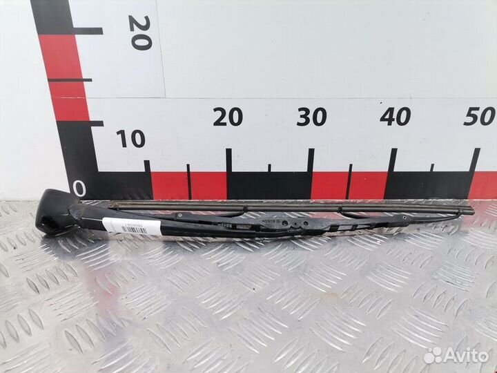 Щеткодержатель задний Volkswagen Passat B5 1999