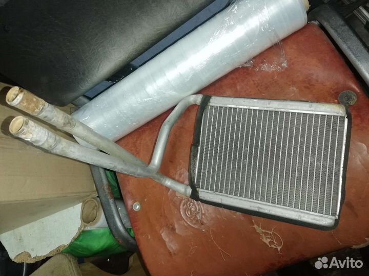 Радиатор печки Джили Эмгранд EC-7