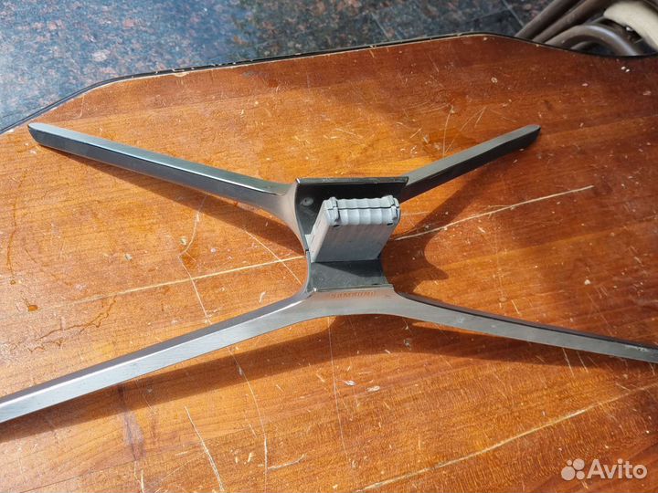 Ношки для телевизора