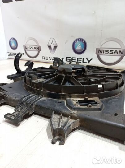 Вентилятор радиатора охлаждения двигателя диффузор