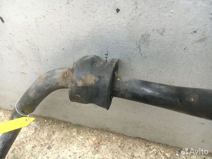 Стабилизатор передний Mercedes-Benz C-Class