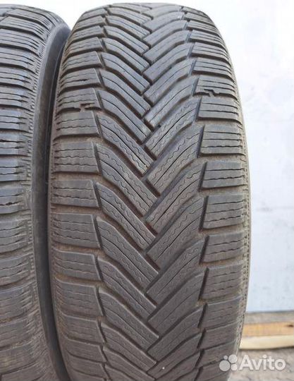 Michelin Alpin 6 215/65 R16 98H