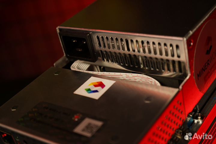 Майнер Вотсмайнер MicroBT M30s 90th б/у