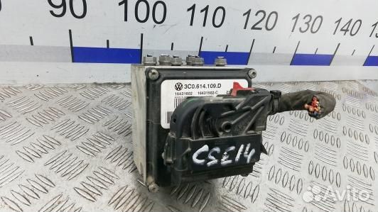 Блок ABS volkswagen passat B6 (CSE14KW01)