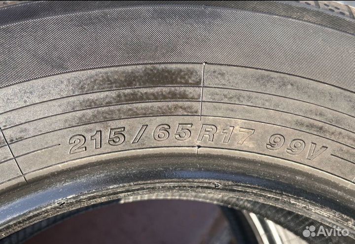 Yokohama BluEarth AE50 215/65 R17 99V