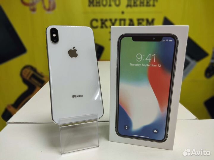 Телефон iPhone X 64 GB/рассрочка