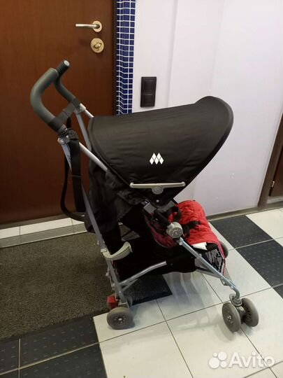 Коляска трость Maclaren