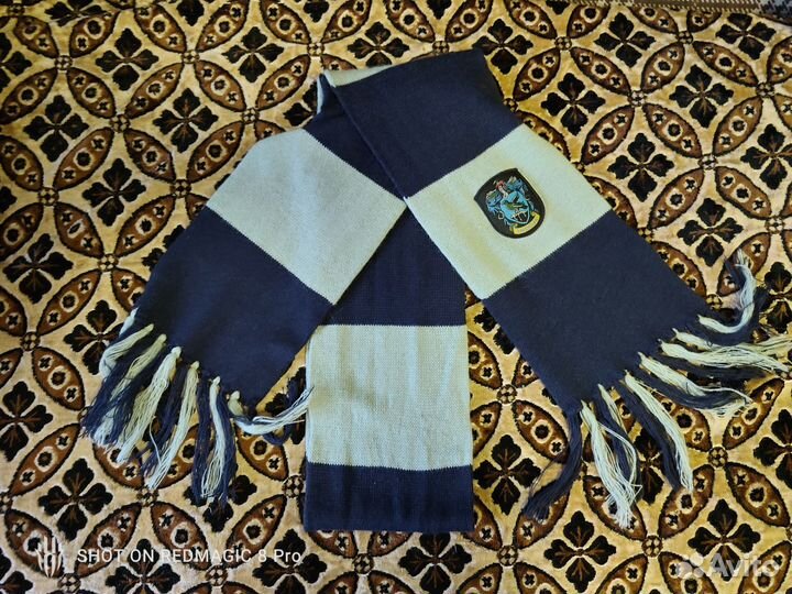 Шарф факультета Когтевран