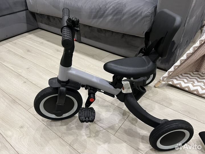 Детский велосипед-беговел