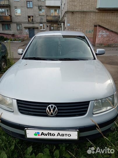 Volkswagen Passat 1.6 AT, 1997, 380 000 км