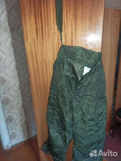 Камуфляжные брюки