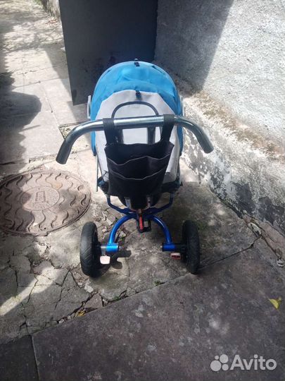 Детский трехколесный велосипед бу