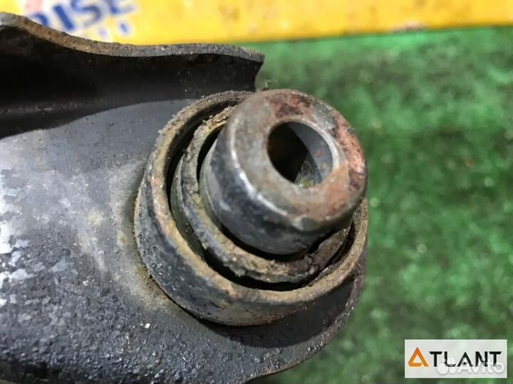 Рычаг передний правый honda inspire