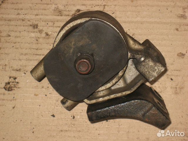 Опора задняя Hyundai Getz 1.1-1.6 МКПП бензин