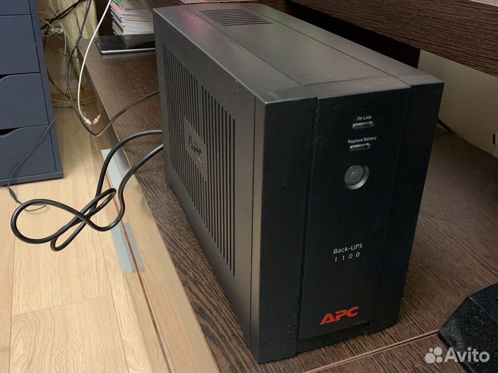 Ибп APC Back-UPS 1100