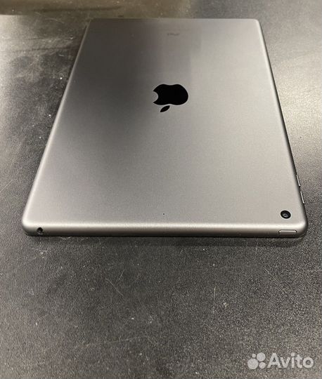 iPad А2270 32gb 8-го поколения