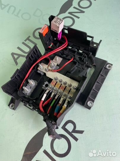 Блок предохранителей Volkswagen Touareg 7L дорест