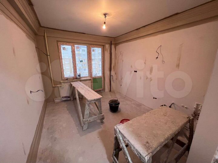 2-к. квартира, 92 м², 8/10 эт.