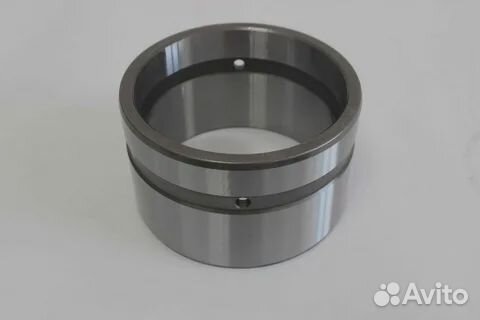Втулка платформы гидроцилиндра - стрелы Hitachi ZX