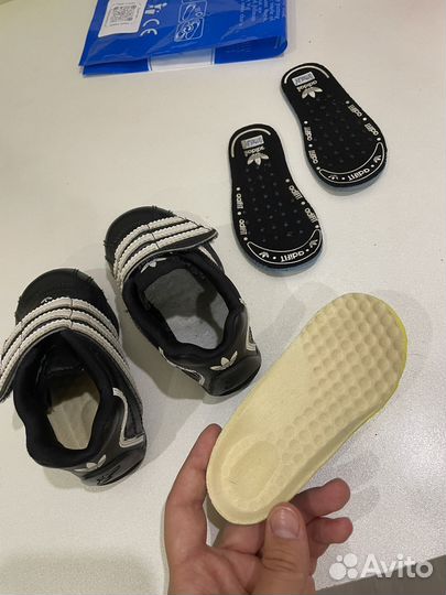Кроссовки adidas детские 20