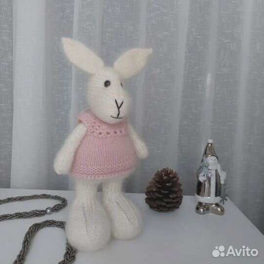 Вязаный зайчик