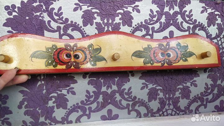 Полка навесная ретро