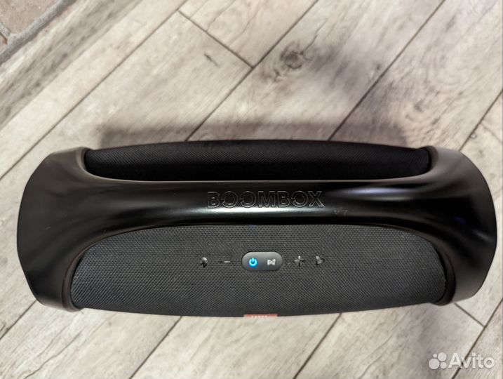 Портативная колонка JBL Boombox 1