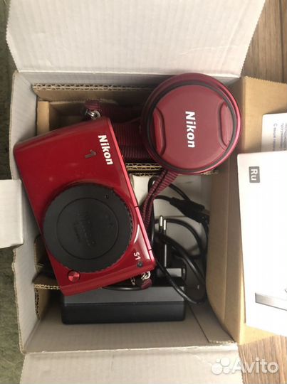 Фотоаппарат видеокамера nikon1 и canon digital ixu