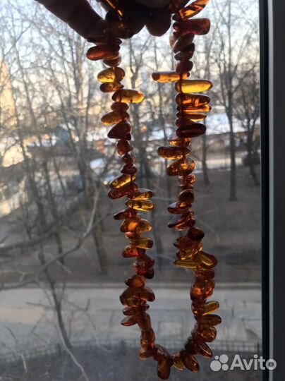 Бусы янтарь
