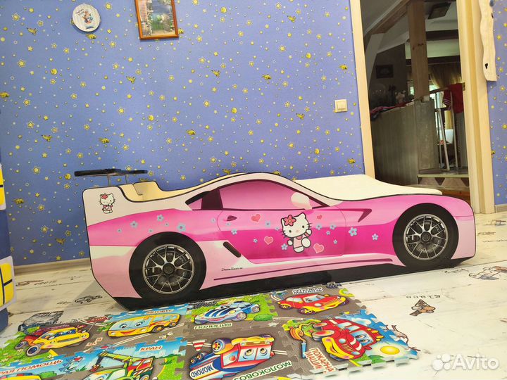 Кровать детская машина для девочек