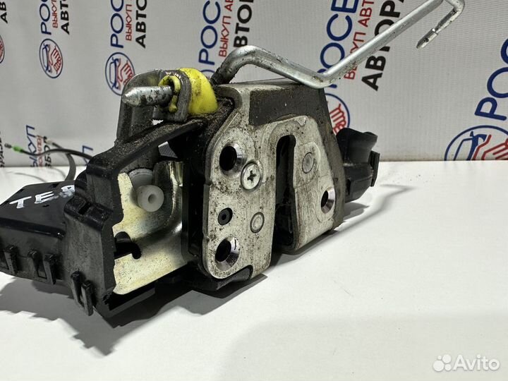 Замок двери Daihatsu Terios (J200) II (2006–2009)