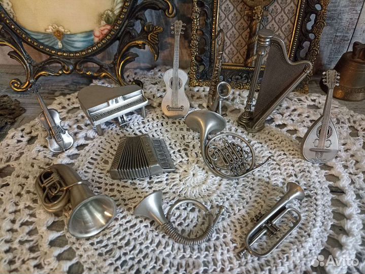 Миниатюры Музыкальные инструменты