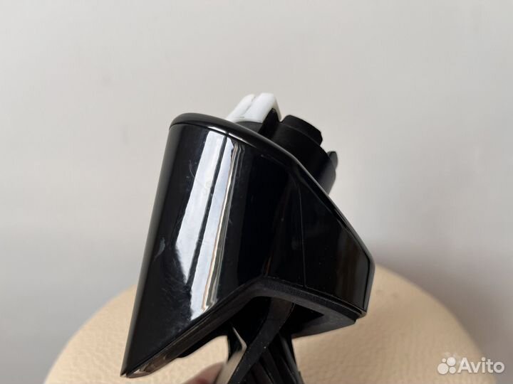 Крепление левого зеркала Hyundai Palisade