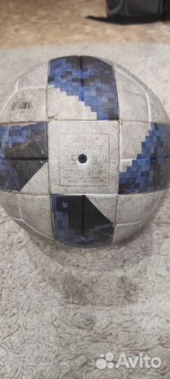 Футбольный мяч adidas telstar fifa 2018