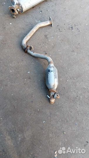 Глушитель задняя часть. Geely Emgrand X7. Двиг.2.4