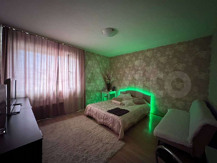 Комната 9 м² в 4-к., 2/25 эт.