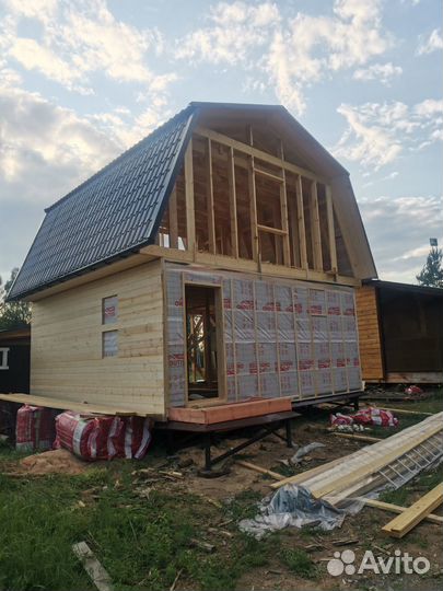 Строительная бригада плотники брус каркас