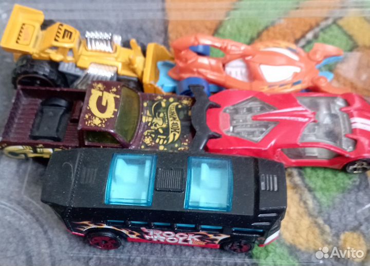 Машинки хотвиллс