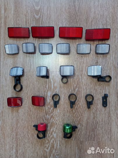 Катафот зад,катафот перед,звонок. Всё на велосипед