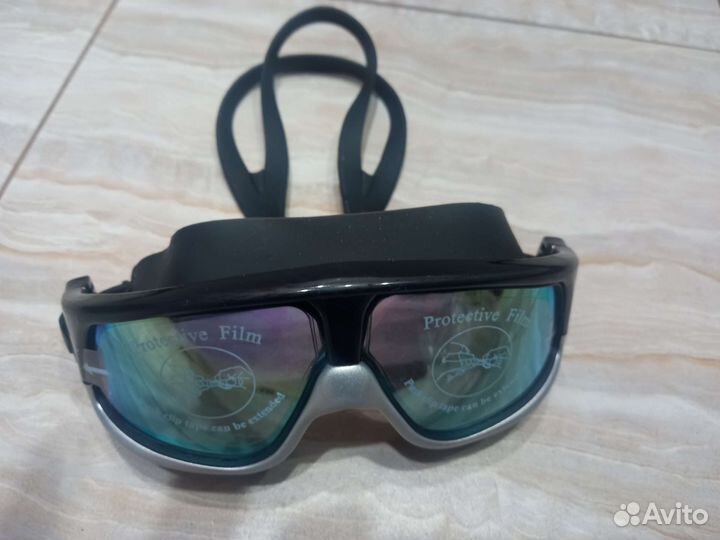 Маска для подводного плавания