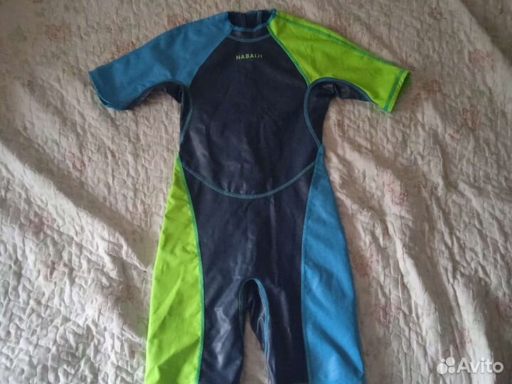 Для бассейна гидрокостюм