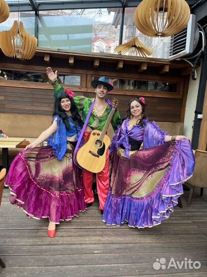 Цыганский ансамбль