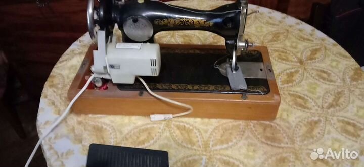 Раритетная Швейная Машинка Подольск с Электроприво