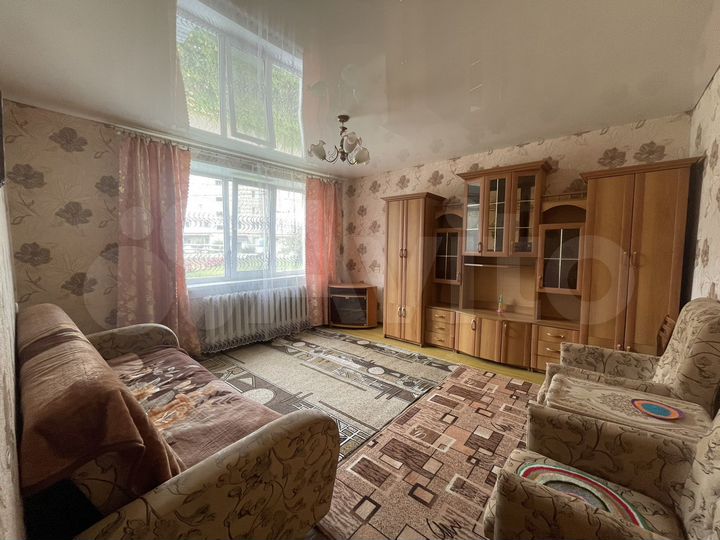 2-к. квартира, 49 м², 1/5 эт.