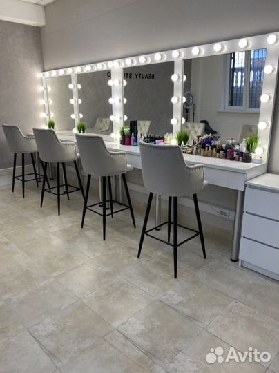 Сдам рабочее место визажиста