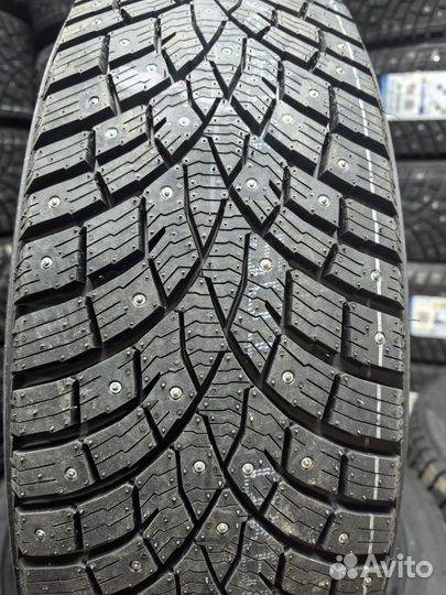 Triangle IcelynX TI501 235/60 R18 107T